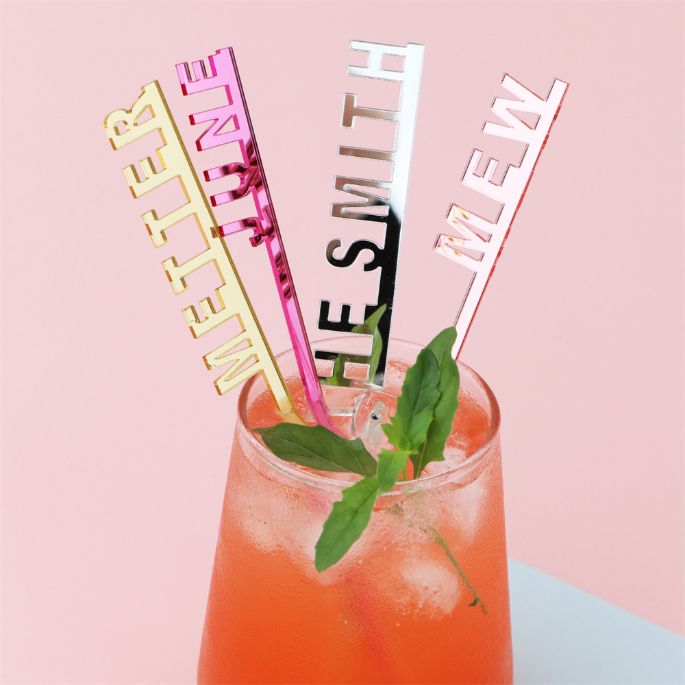 50 pezzi nome personalizzato S - Cocktail Recipe Book recensione e prezzo